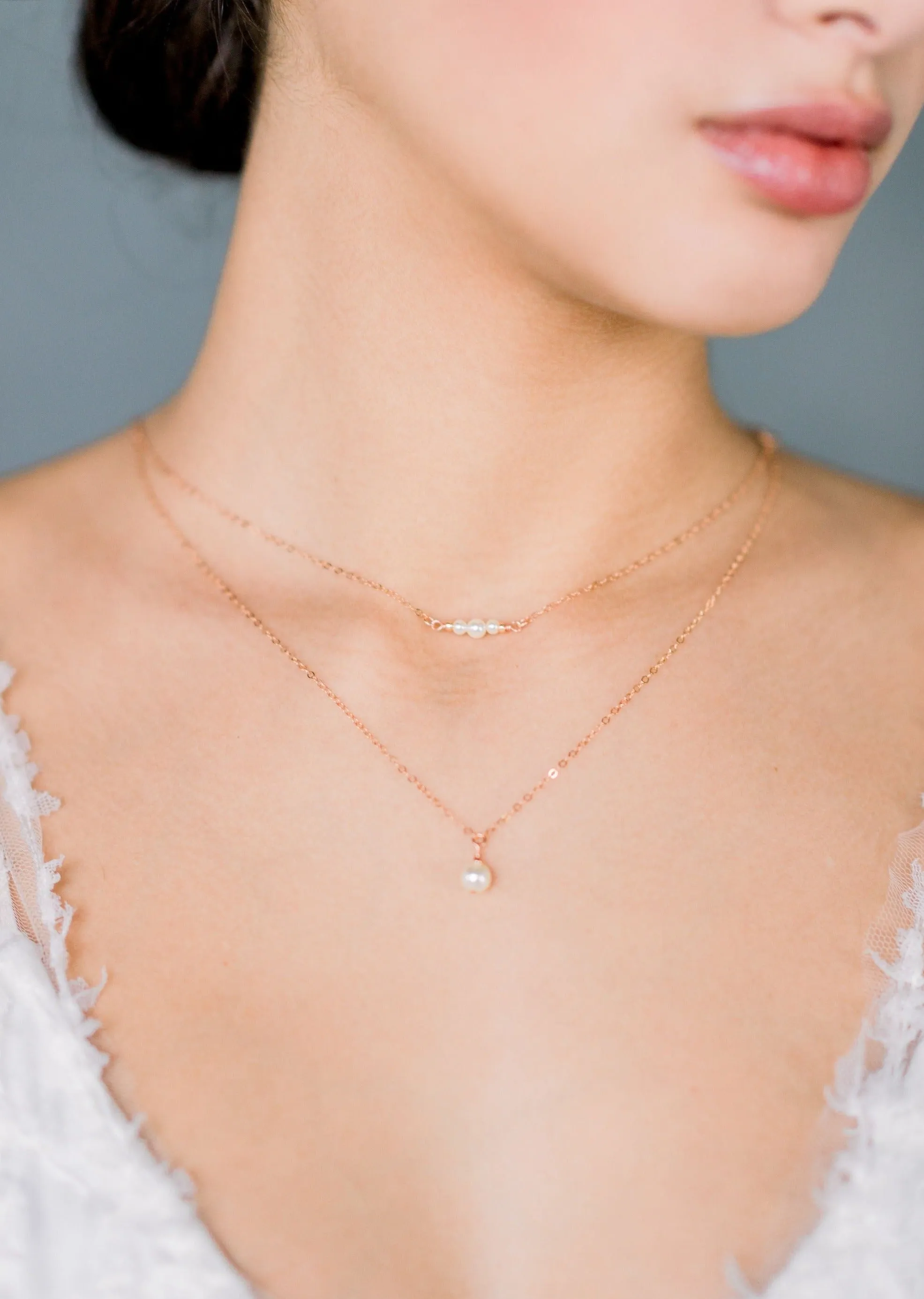 EVONNE Double Layer Pearl Pendant Necklace